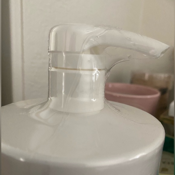 Conditioner - Picture 2 of 3